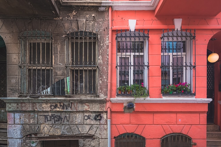 Che cosa si intende con il termine gentrificazione?