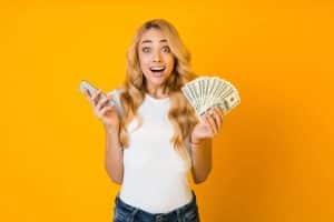 Guadagna fino a 3.000 € mese senza diploma