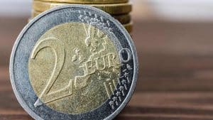 Questo dettaglio su una moneta da 2€ vale 80.000 € e si verifica in soli 2 secondi