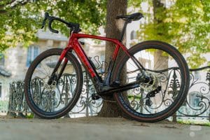 Recensione Trek Domane Plus SLR 6 AXS