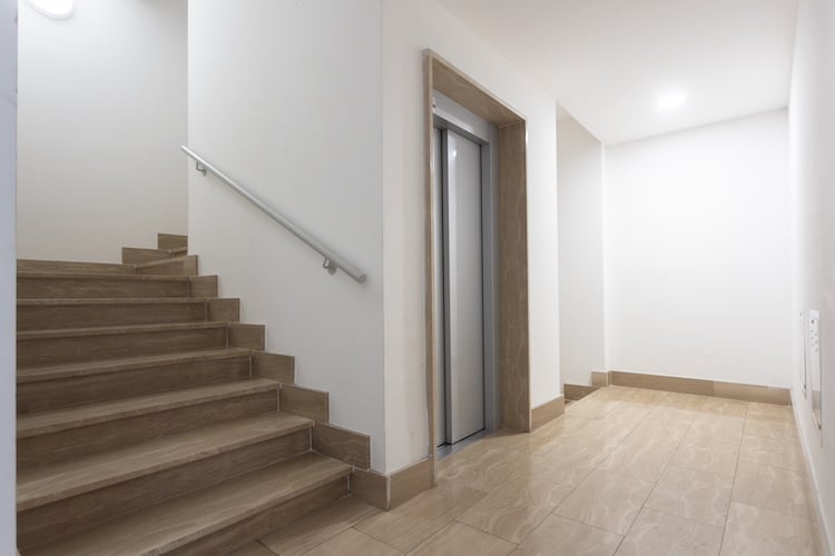 pianerottolo condominiale
