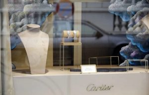 orecchini Cartier per 28 euro invece di 28000 euro