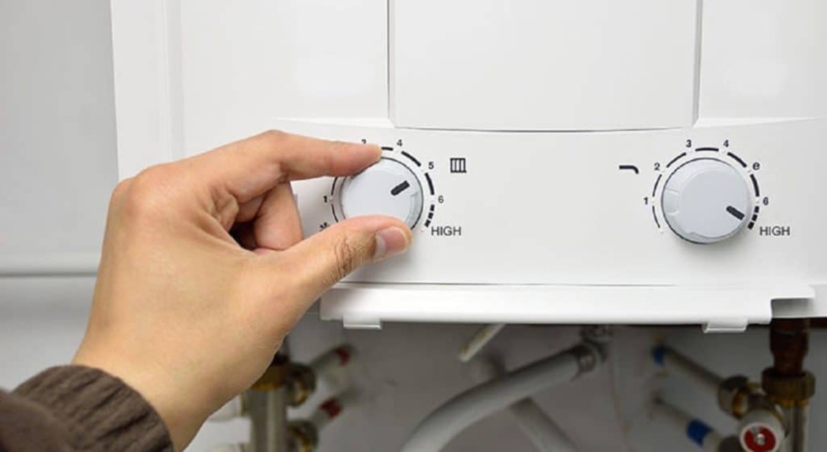 scaldabagno di notte