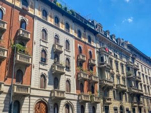 Debiti in condominio: l’amministratore può fare nomi e cognomi. Lo dice la Corte di Cassazione