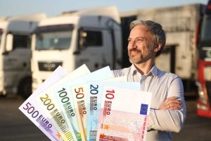 Un lavoro che assume e che non richiede un diploma