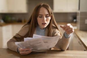 Perché le bollette del gas e della luce sono aumentate così tanto?