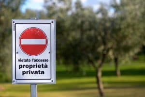 cartello di proprietà privata