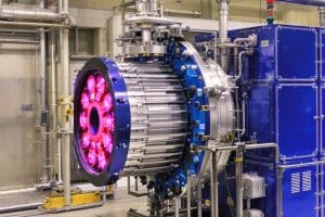 La Francia firma un accordo nucleare con il Giappone