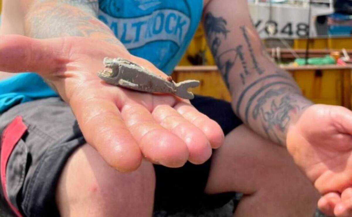 Un pescatore ha trovato questa rara moneta Lego
