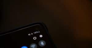 ricaricare il telefono senza caricabatterie