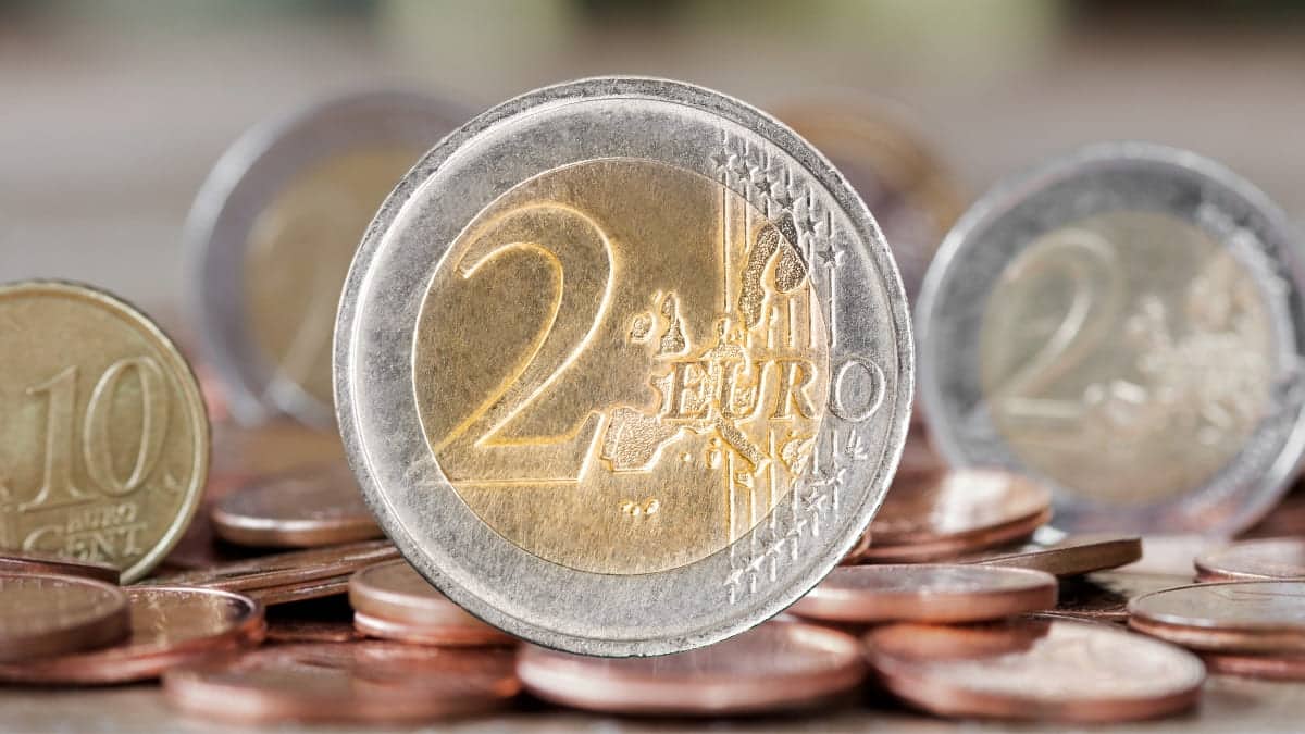 Cercasi moneta da 2 euro che vale 10.000€