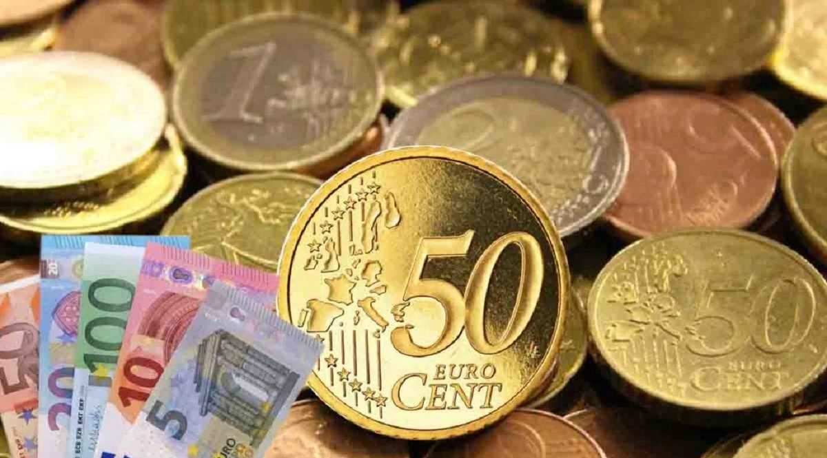 Convertire le monete da 50 centesimi in 100 euro