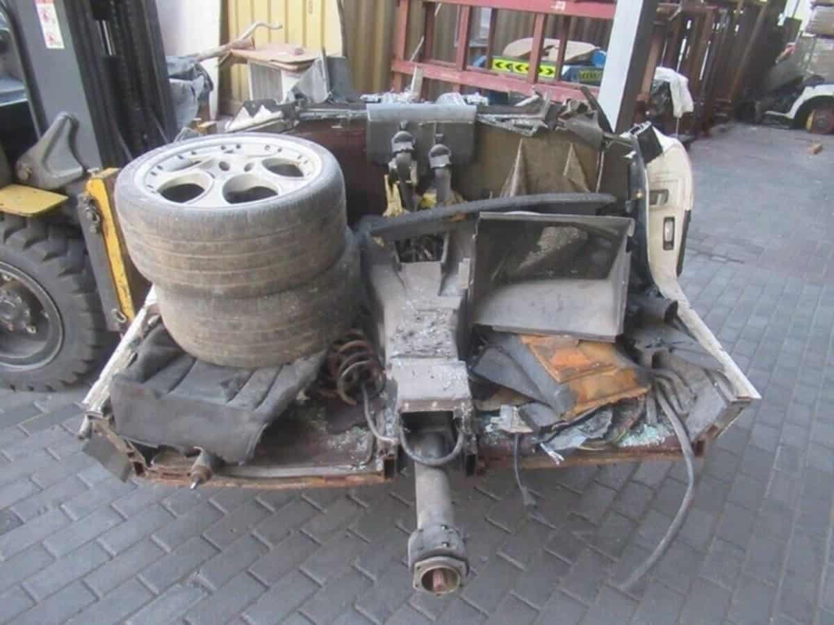Lamborghini in condizioni disastrose