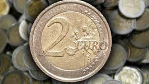 Queste monete da 2 euro italiane valgono una fortuna nel 2024