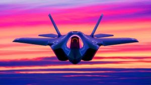 La Russia lancia un'indagine urgente mentre il nuovo caccia americano fa tremare gli equilibri globali