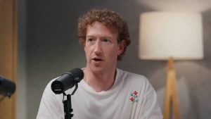 Zuckerberg annuncia la fine degli smartphone e accelera sullo sviluppo dei loro sostituti