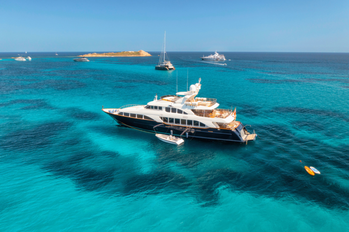 A 33 anni cucina su yacht di lusso tutto l’anno