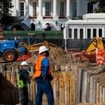 La controversa "sala da ballo" che Trump vuole aggiungere alla Casa Bianca nasconde un bunker militare