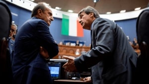 Mps, il voto in assemblea e lo scontro tra Caltagirone e Lovaglio: il ruolo del governo sul riassetto