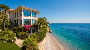 Case al mare da 48 mila euro con aria condizionata, le località dove trovare le migliori occasioni