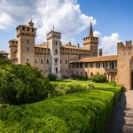 In vendita il castello record del Lussemburgo, la richiesta è di 37,5 milioni