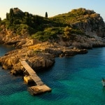 Comprare un’isola in Italia: prezzi reali dalla Sicilia a Venezia
