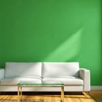 Le tonalità di verde per le pareti che cambiano volto alla casa
